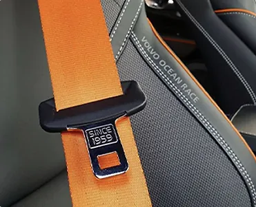 چرا کمربند ایمنی هنوز هم نجاتبخش شماره یک در ماشین شماست: حقایق، علم و نوآوریهای مدرن